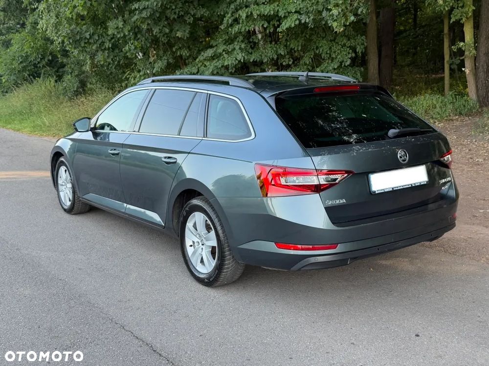 Skoda Superb 2.0 TDI 4x4 Ambition - 2