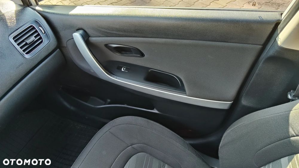 Kia Ceed 1.6 GDI M - 15