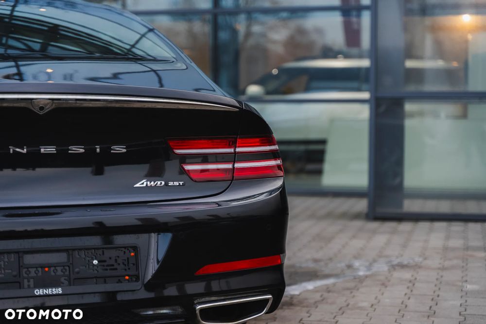 Genesis G80 2.5T AWD AT8 Luxury Line - 14