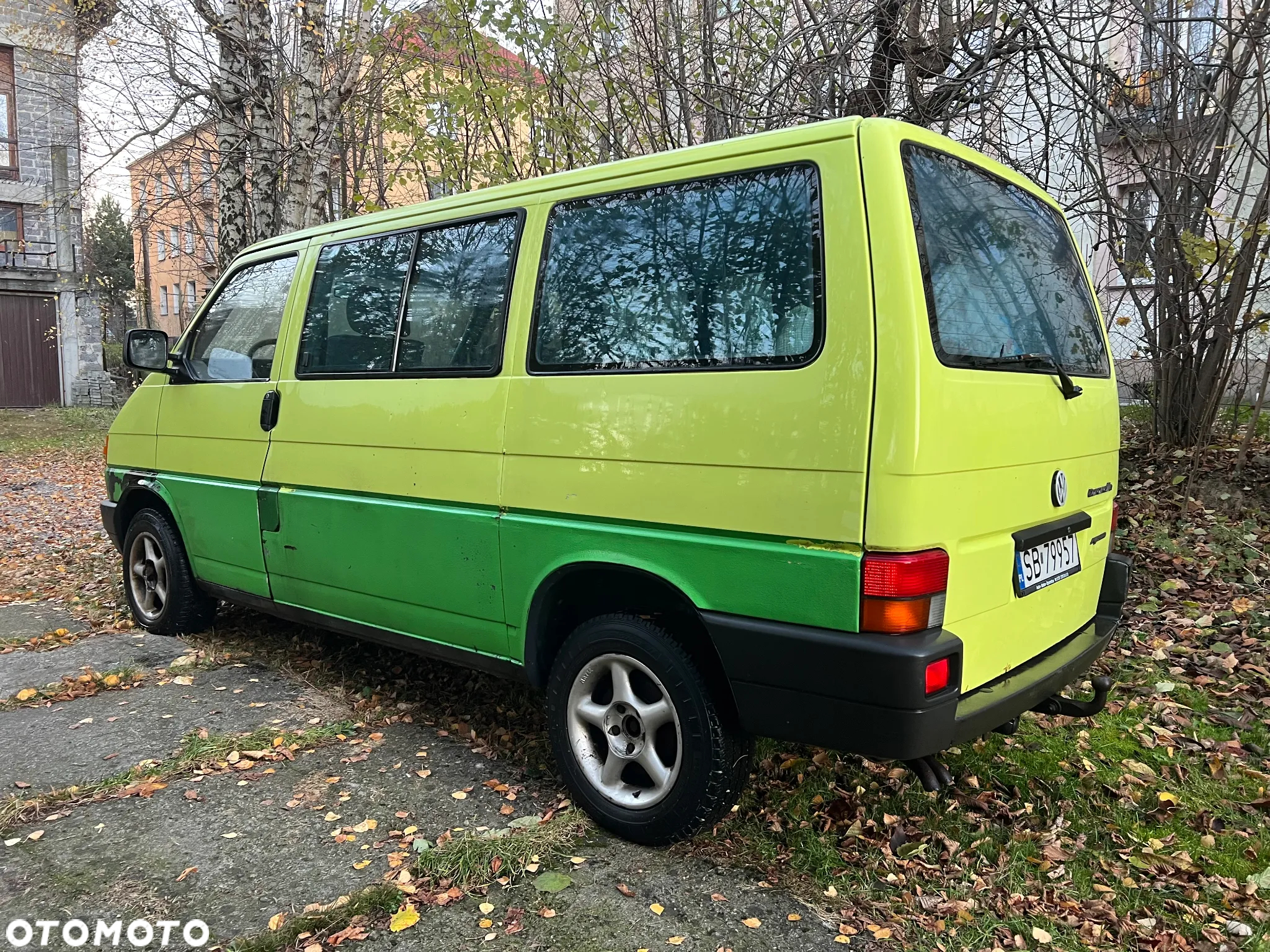 Volkswagen Caravelle - 3