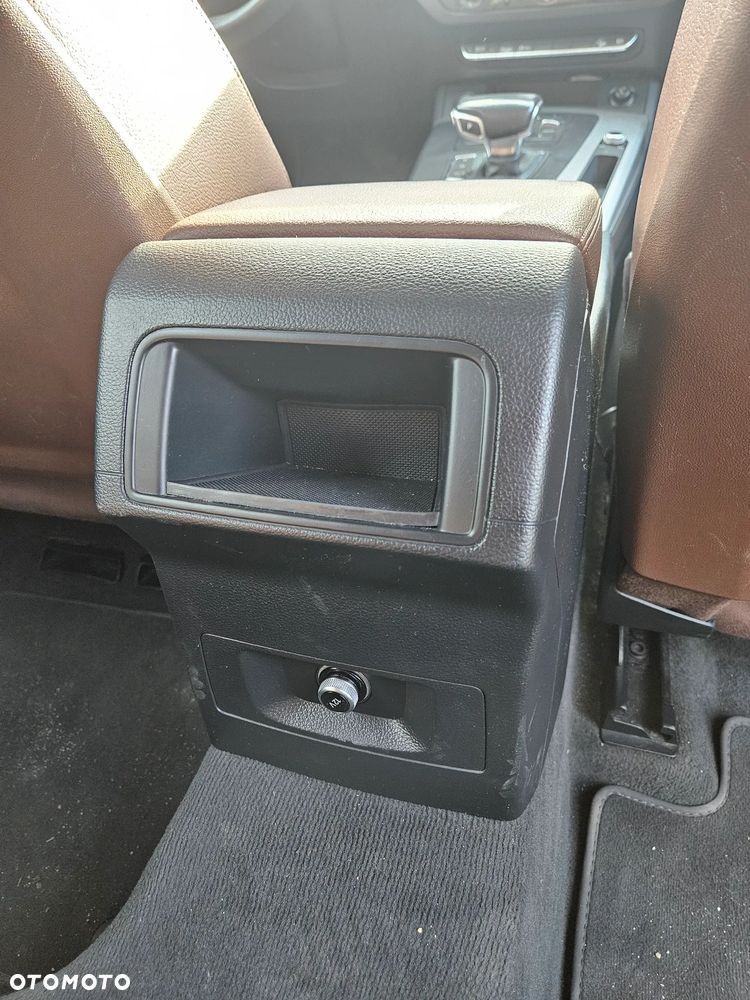 Audi Q5 2.0 TDI Quattro S tronic design - 11