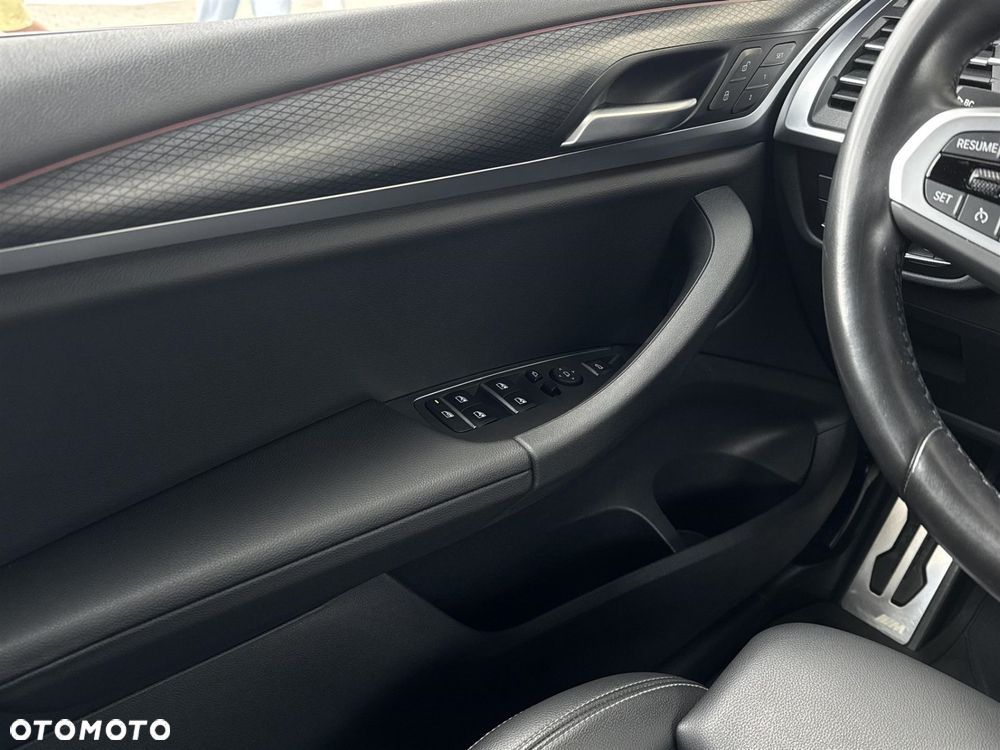 BMW X3 xDrive20d - 17