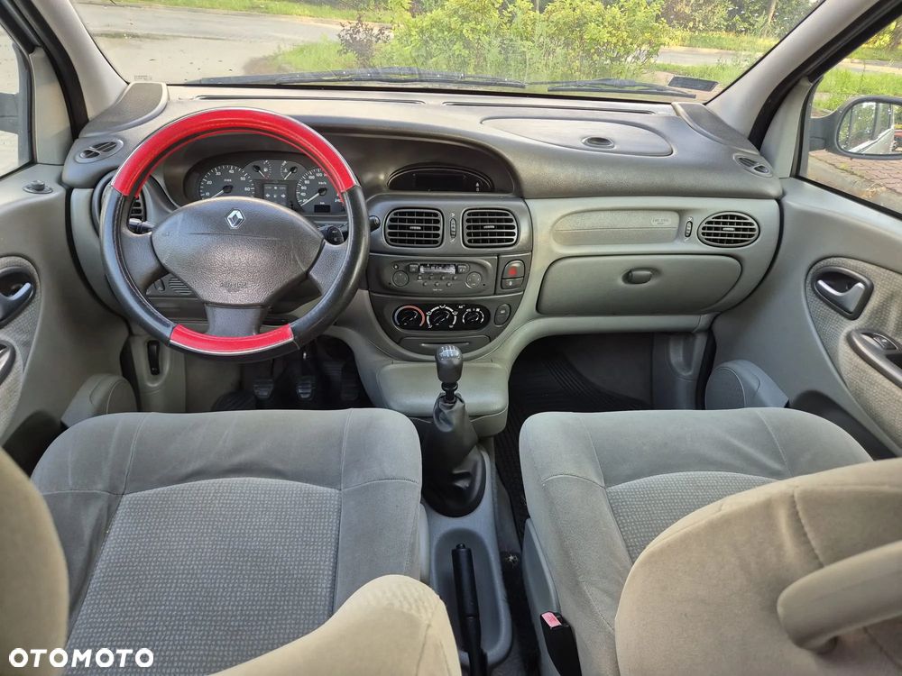 Renault Scenic - 7
