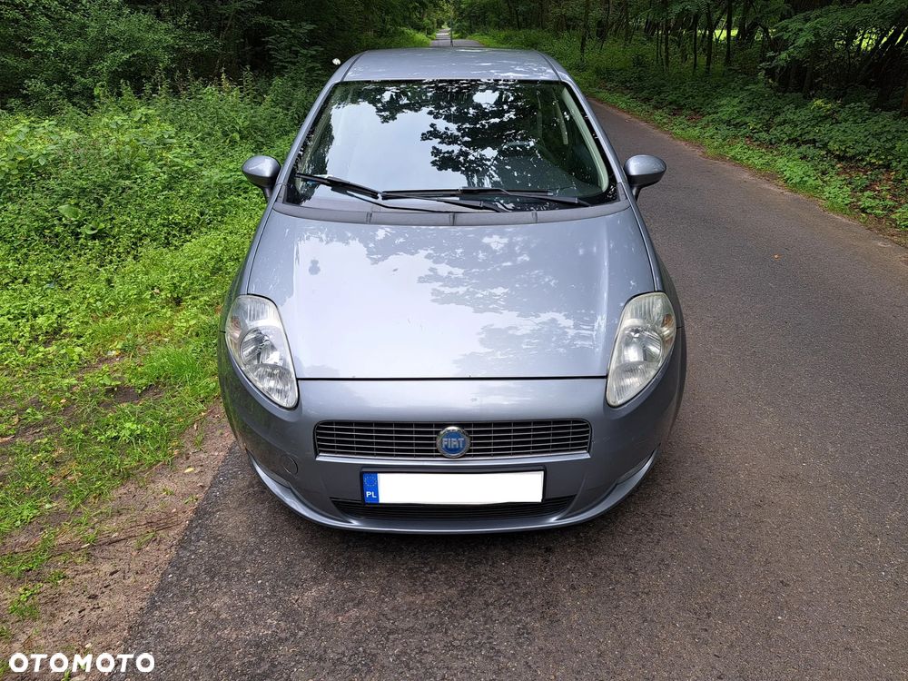 Fiat Grande Punto - 2