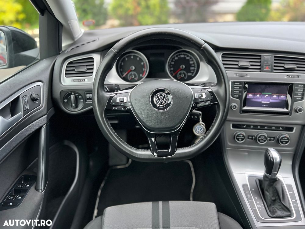 Volkswagen Golf 1.4 TSI BlueMotion Technology DSG Comfortline - 6