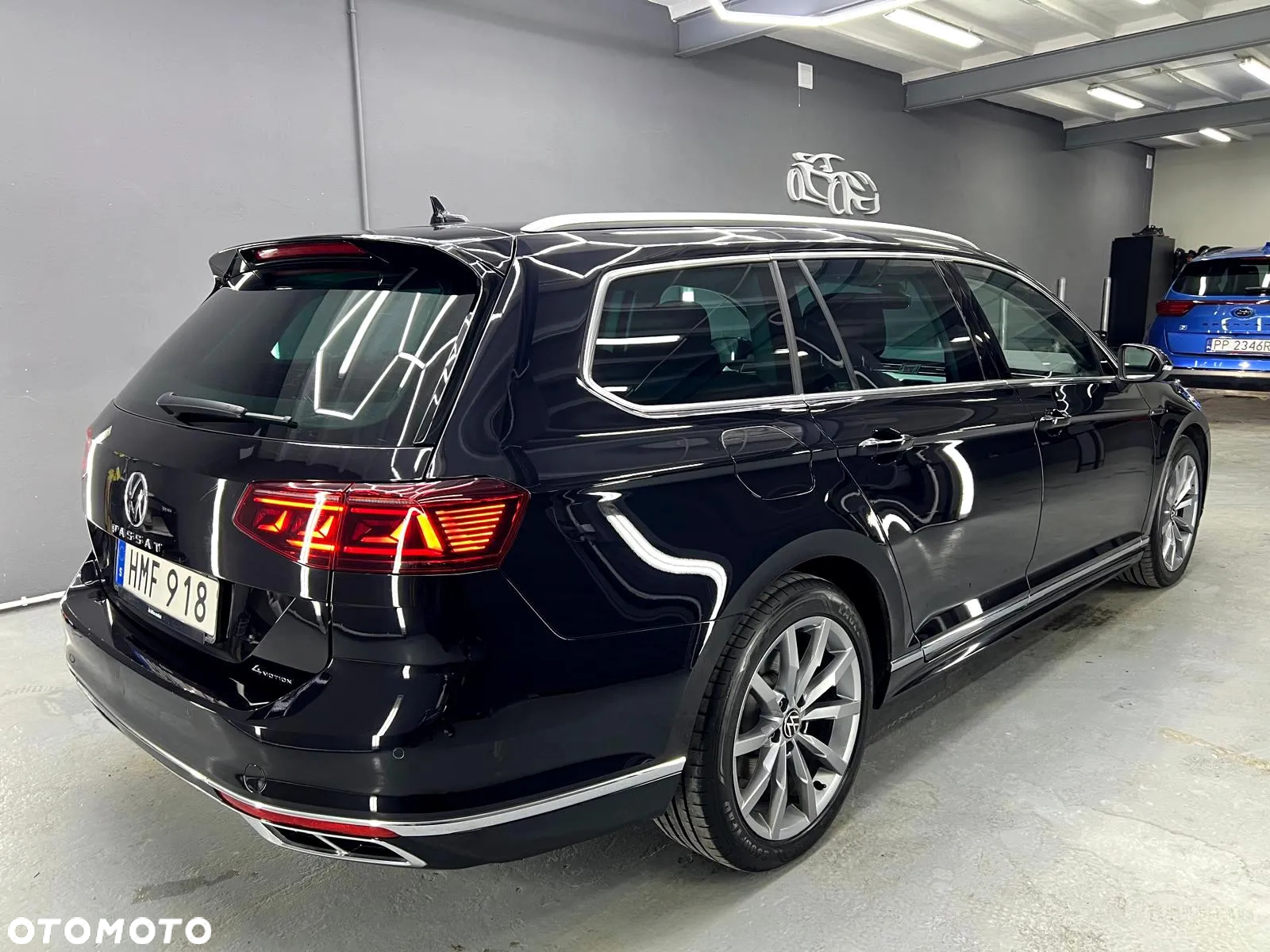 Volkswagen Passat Variant 2.0 TDI SCR DSG 4Motion Business - 5