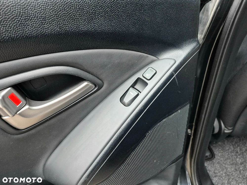 Hyundai ix35 2.0 2WD Comfort - 25