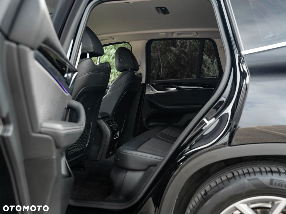 BMW X3 xDrive20d xLine sport - 35