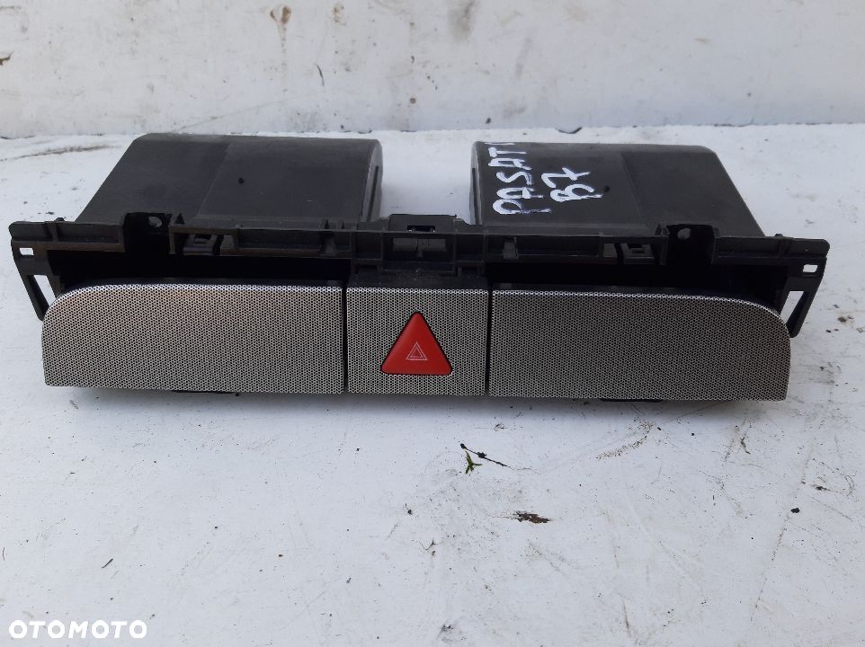 SCHOWEK KONSOLI SZUFLADA ŚRODKOWA VW PASSAT B6 - 1