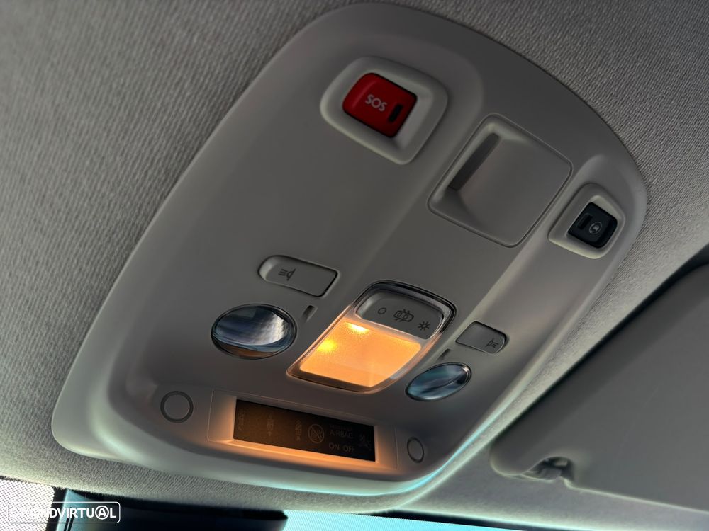 Peugeot e-Expert 75 kWh Semi-Vidrado Premium Standard - 20