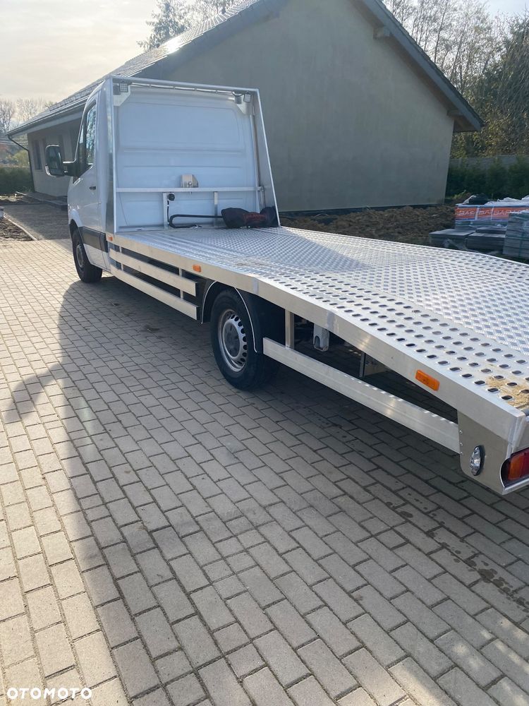 Mercedes-Benz Sprinter - 7