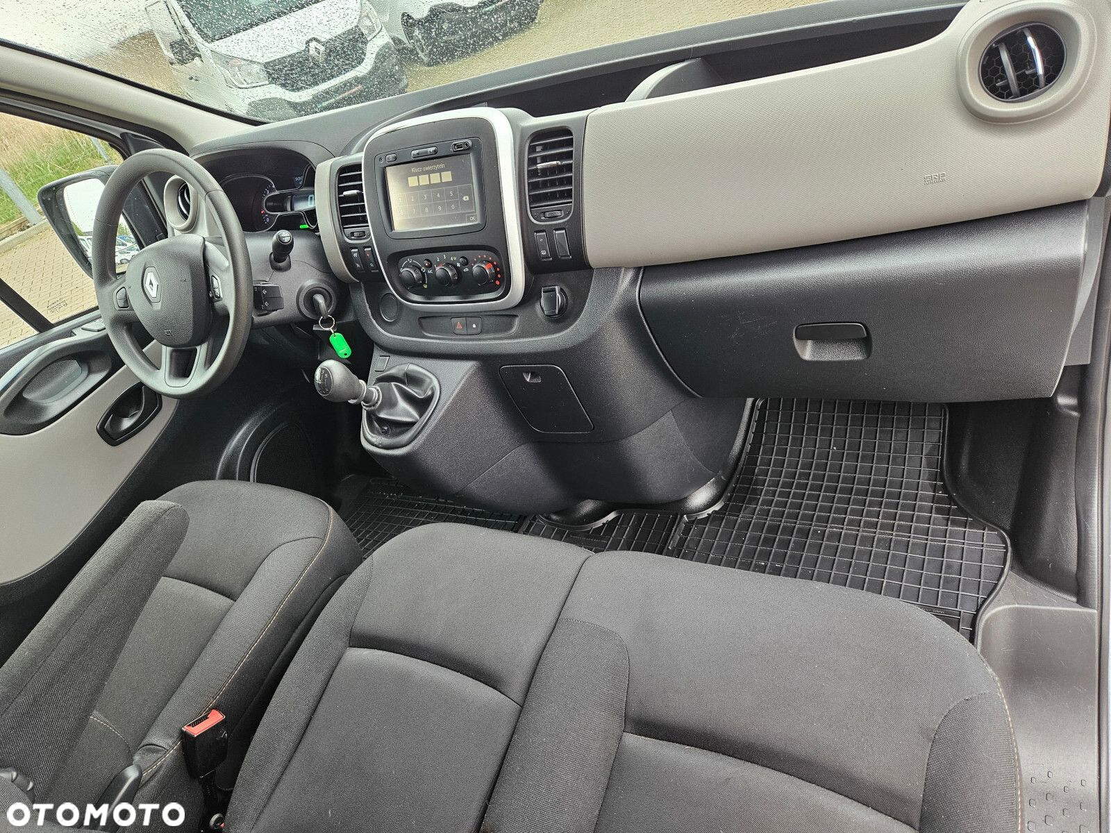 Renault Trafic Long *64900zł NETTO* Brygadówka 6 osób 1,6 dCi/125KM - 32