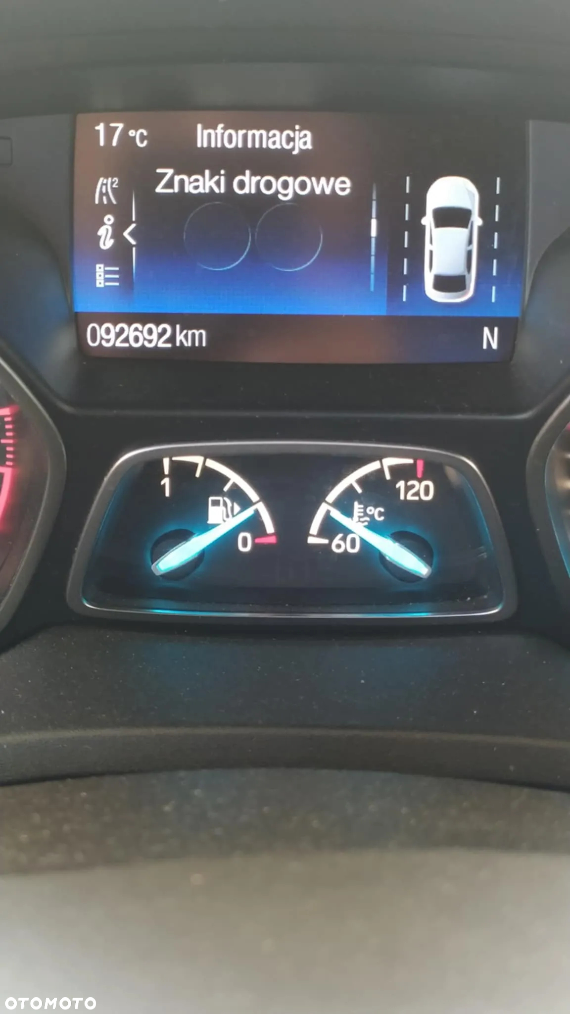 Ford Kuga 1.5 EcoBoost 2x4 ST-Line - 33