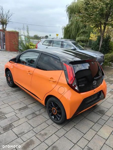 Toyota Aygo x-cite - 30