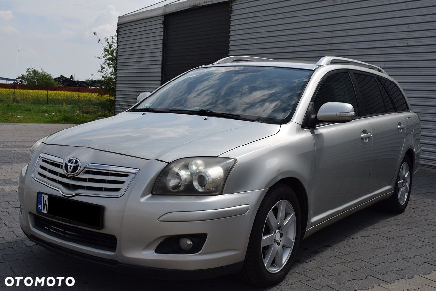 Toyota Avensis 2.0 D-4D Sol plus+NAVI - 1