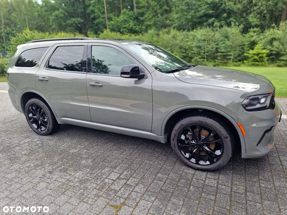 Dodge Durango - 10