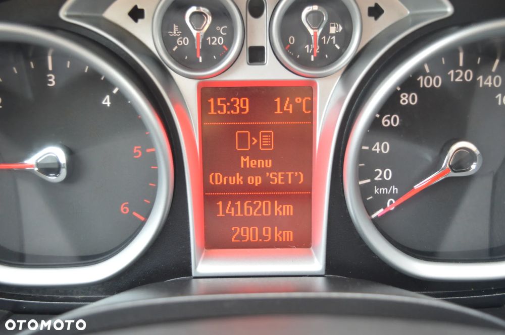 Ford Kuga 2.0 TDCi 4x4 Individual - 25