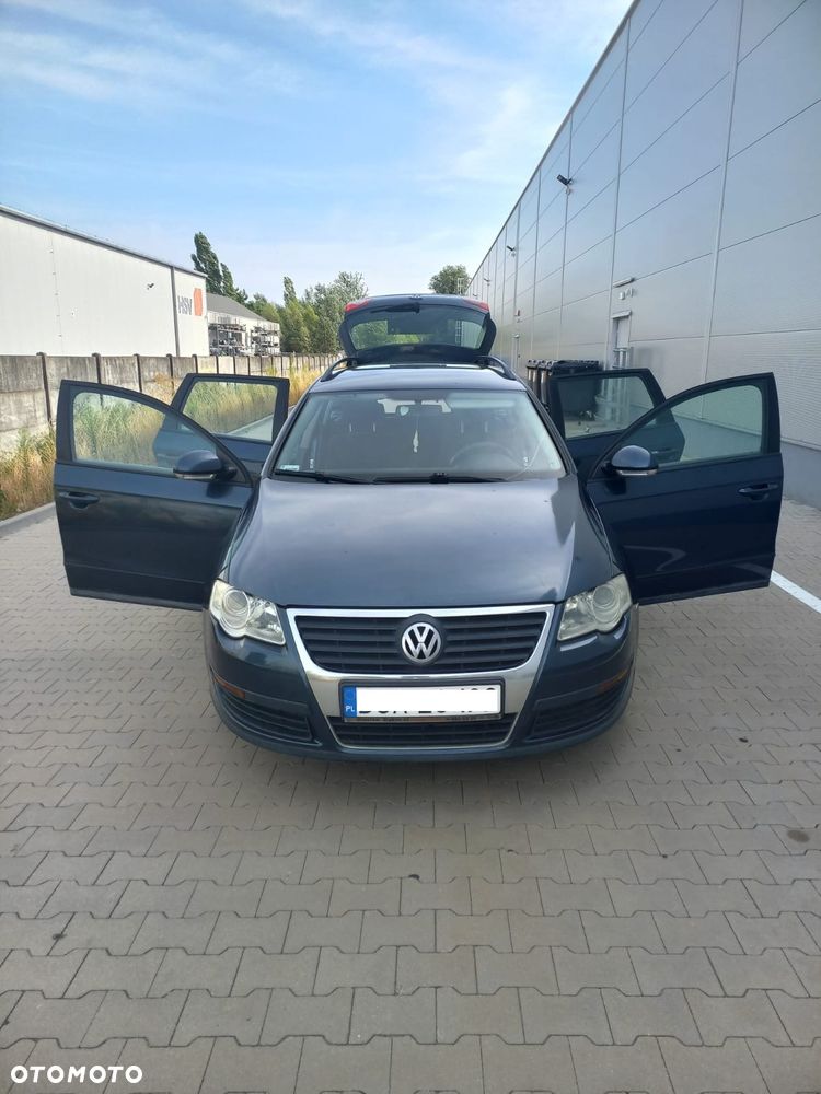 Volkswagen Passat - 13
