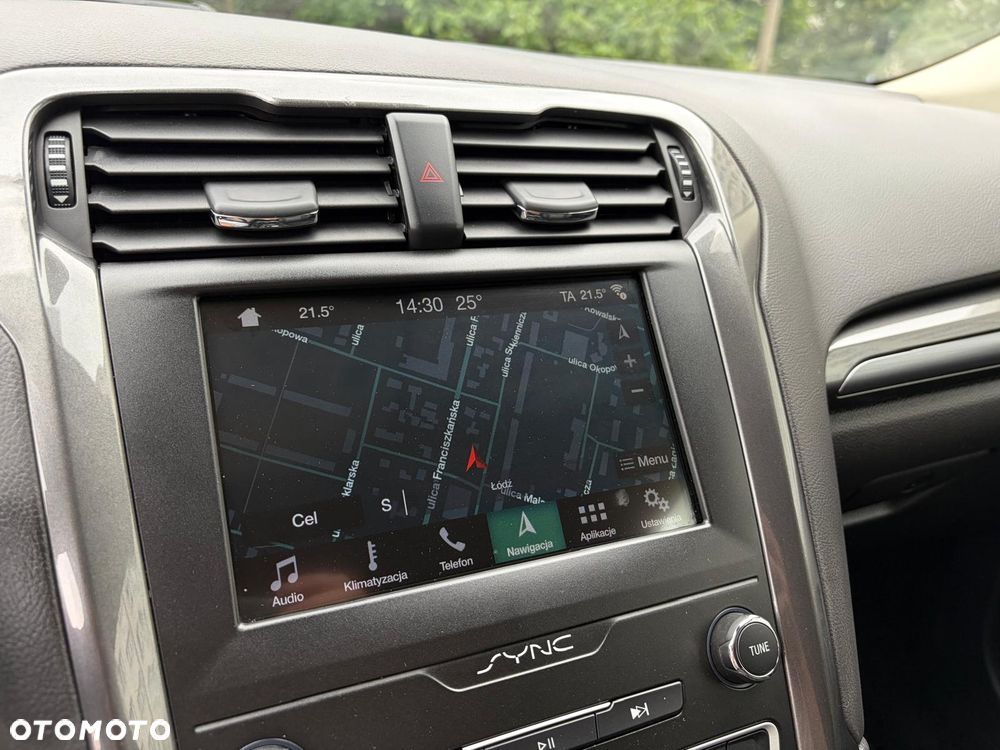 Ford Mondeo 2.0 Hybrid Titanium - 19