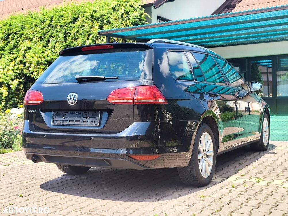 Volkswagen Golf 1.6 TDI BlueMotion Technology Lounge - 3