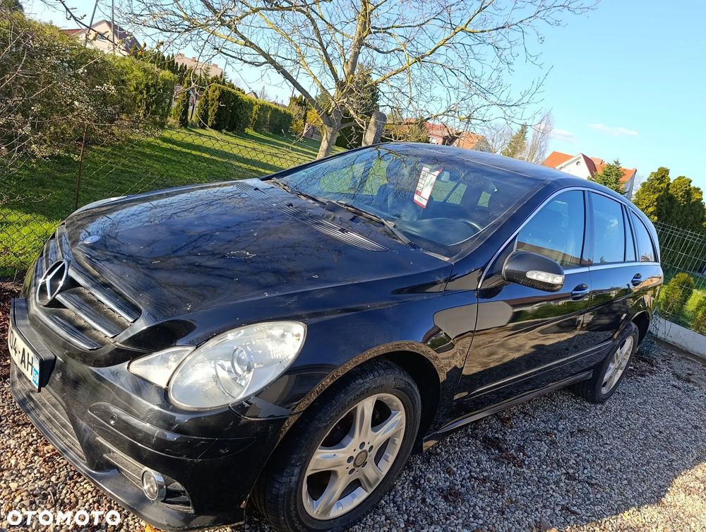 Mercedes-Benz Klasa R - 1