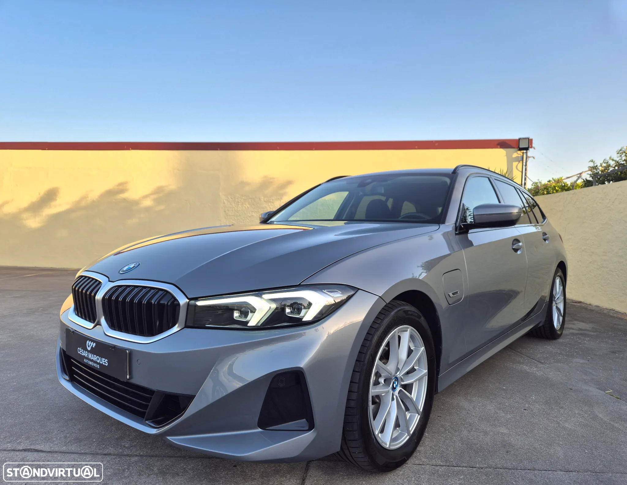 BMW 320 e Touring Auto - 14