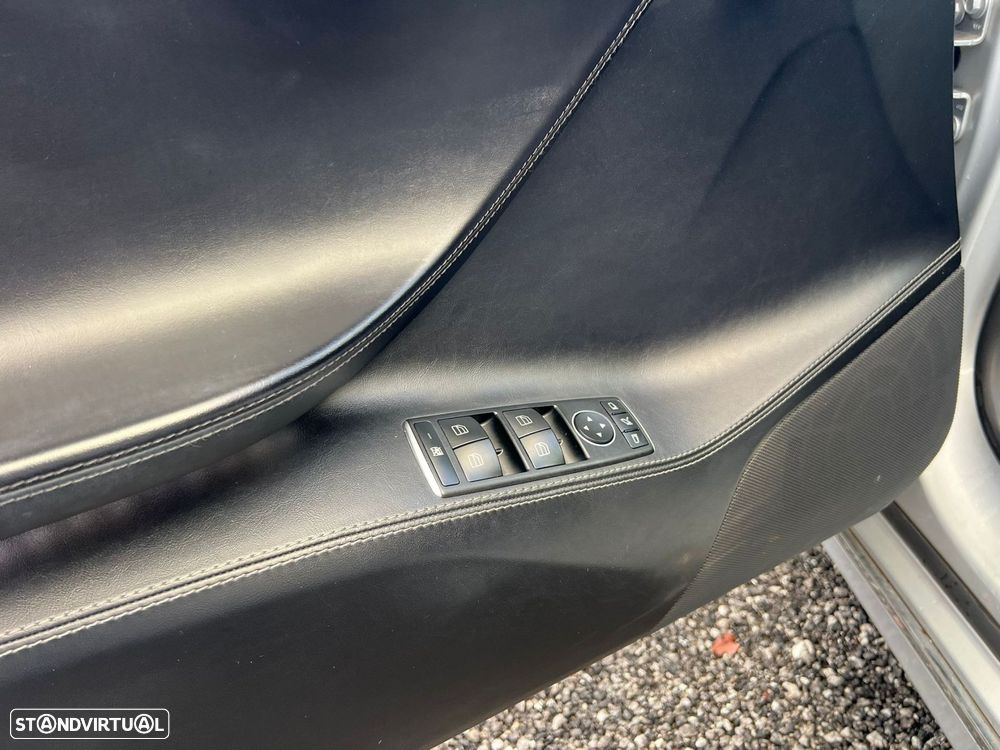 Tesla Model S Long Range AWD - 41