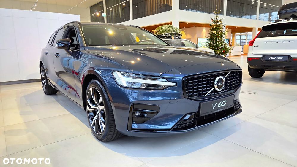 Volvo V60 B4 B Plus Dark - 2