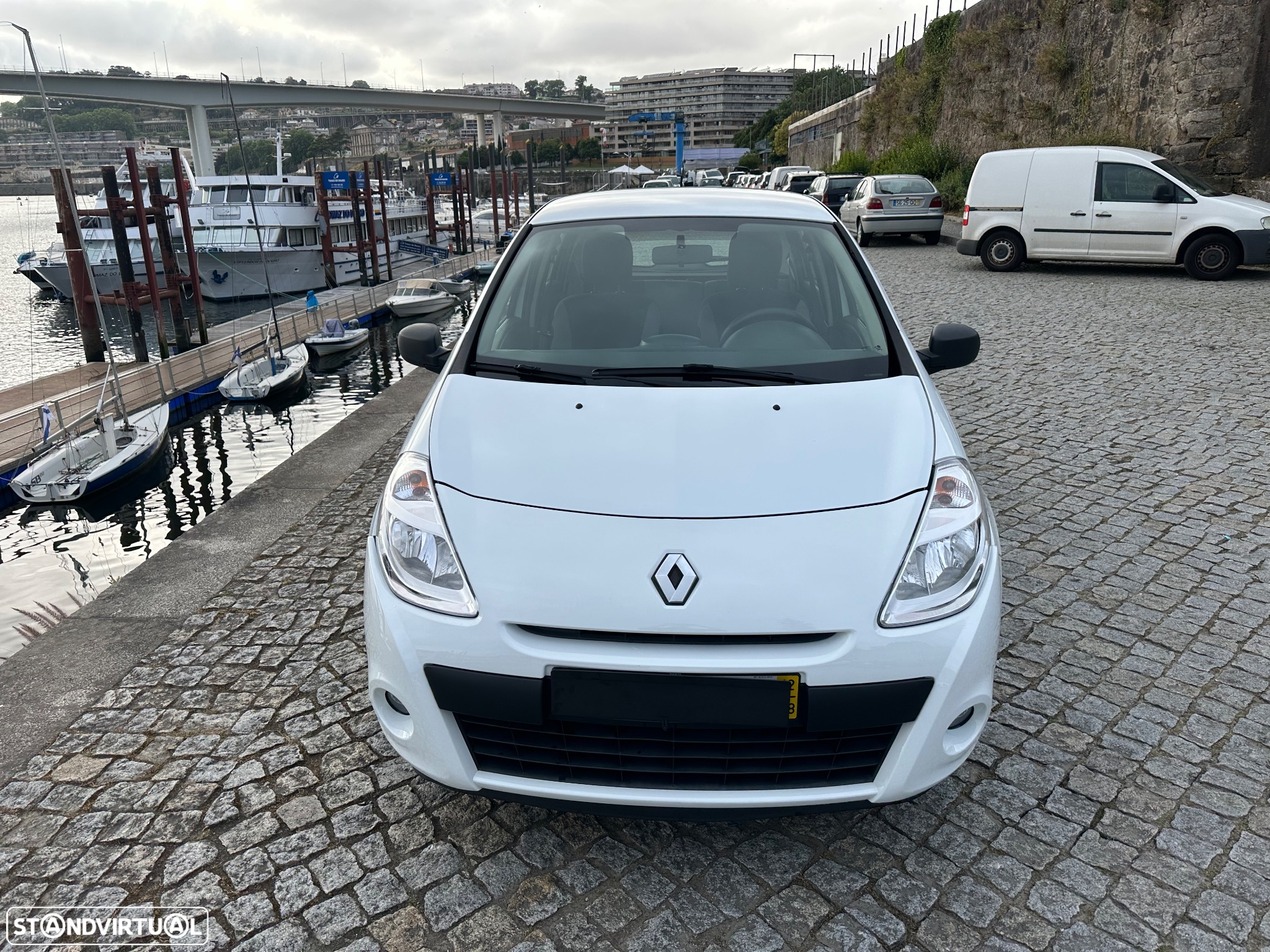 Renault Clio 1.5 dCi 90 FAP Dynamique - 11