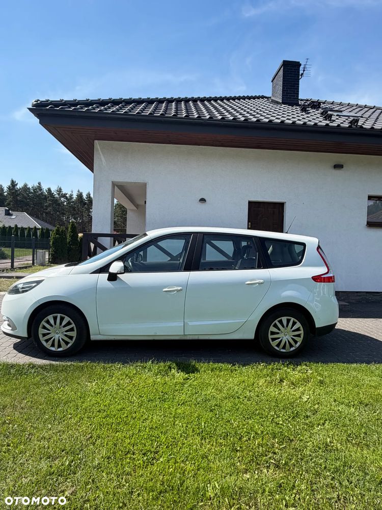 Renault Scenic 1.5 dCi Bose EDC - 2
