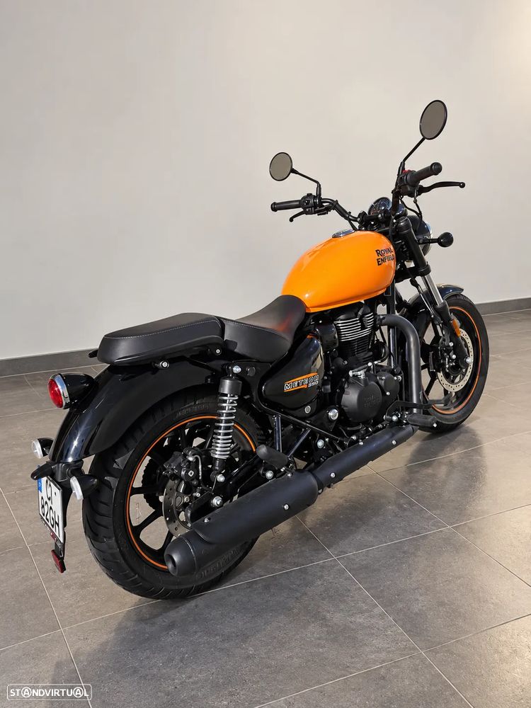 Royal Enfield Meteor 350 - 4