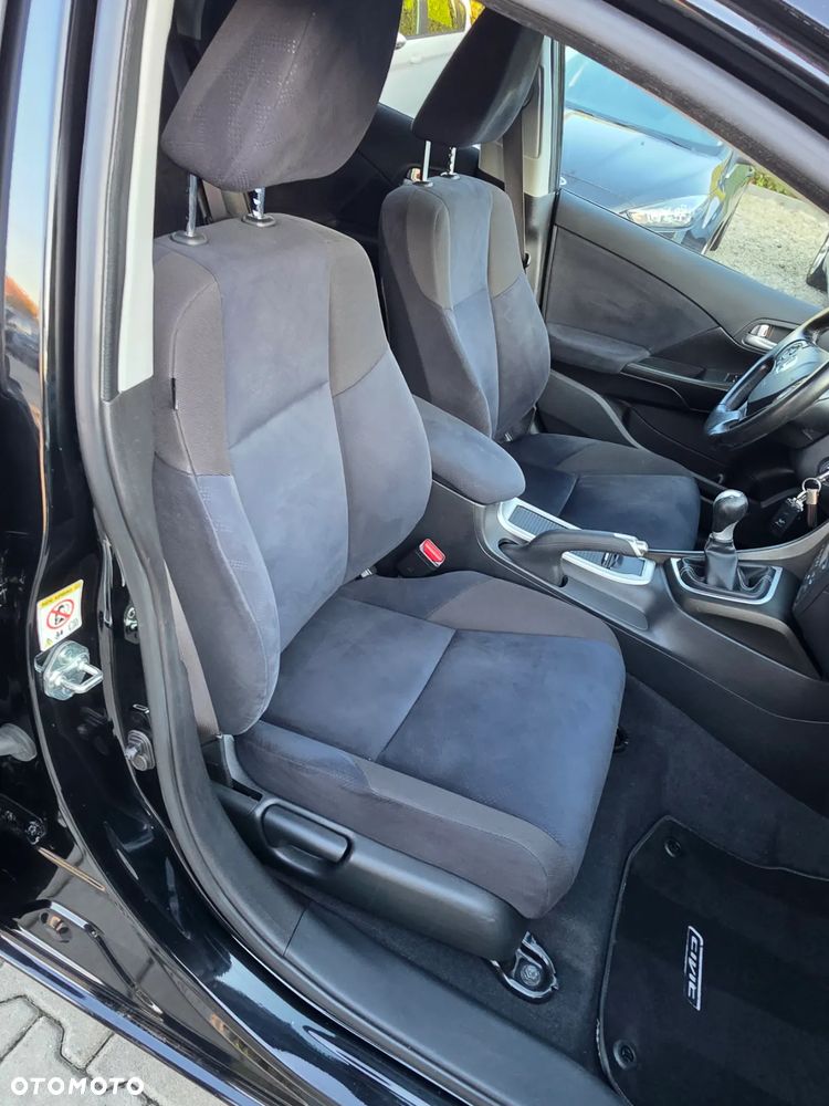 Honda Civic 1.6 i-DTEC Elegance (Honda Connect+) - 11