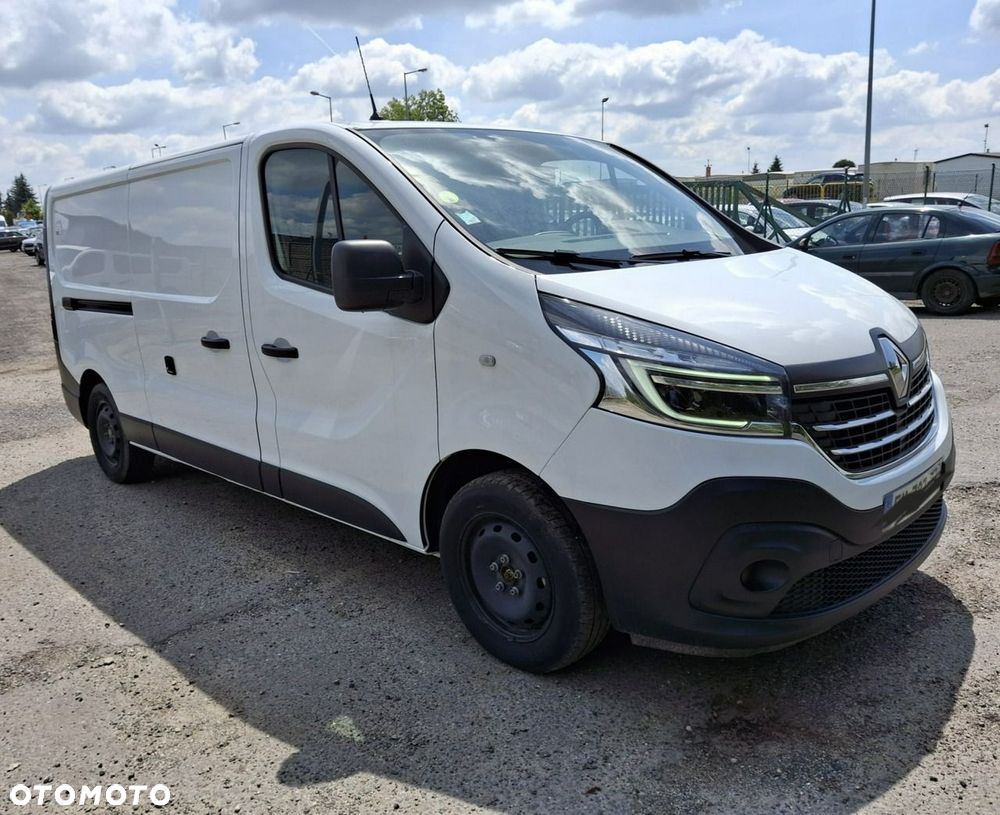Renault Trafic - 8