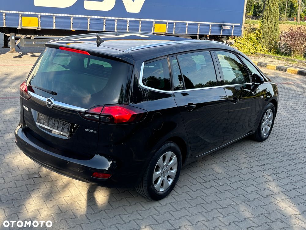 Opel Zafira - 14