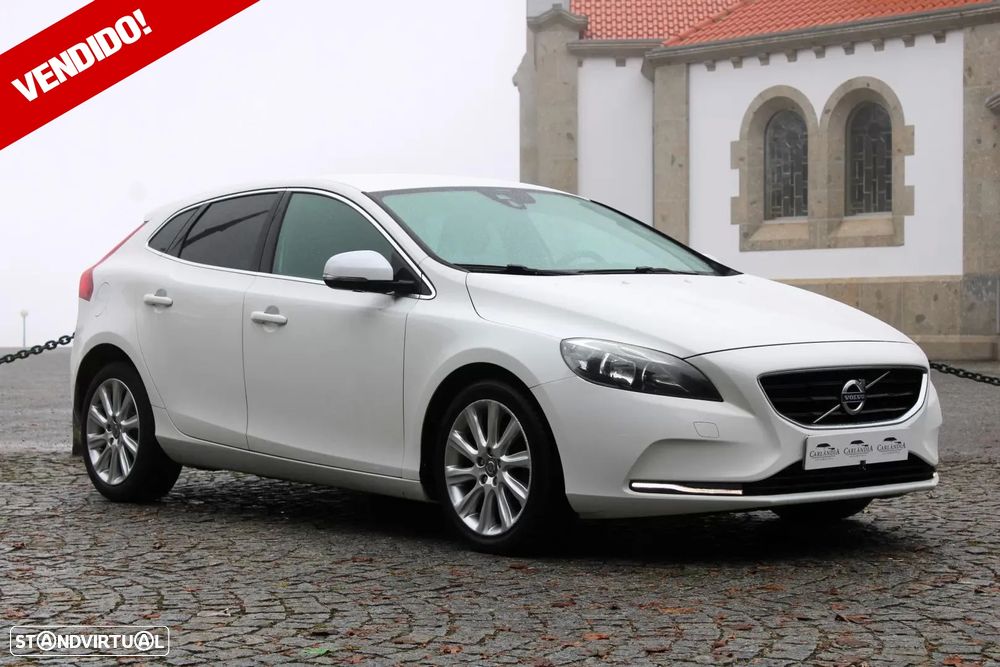 Volvo V40 1.6 D2 Momentum Eco - 1
