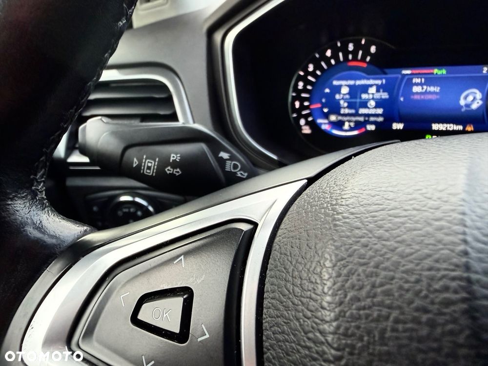 Ford Mondeo 2.0 EcoBlue Titanium - 27