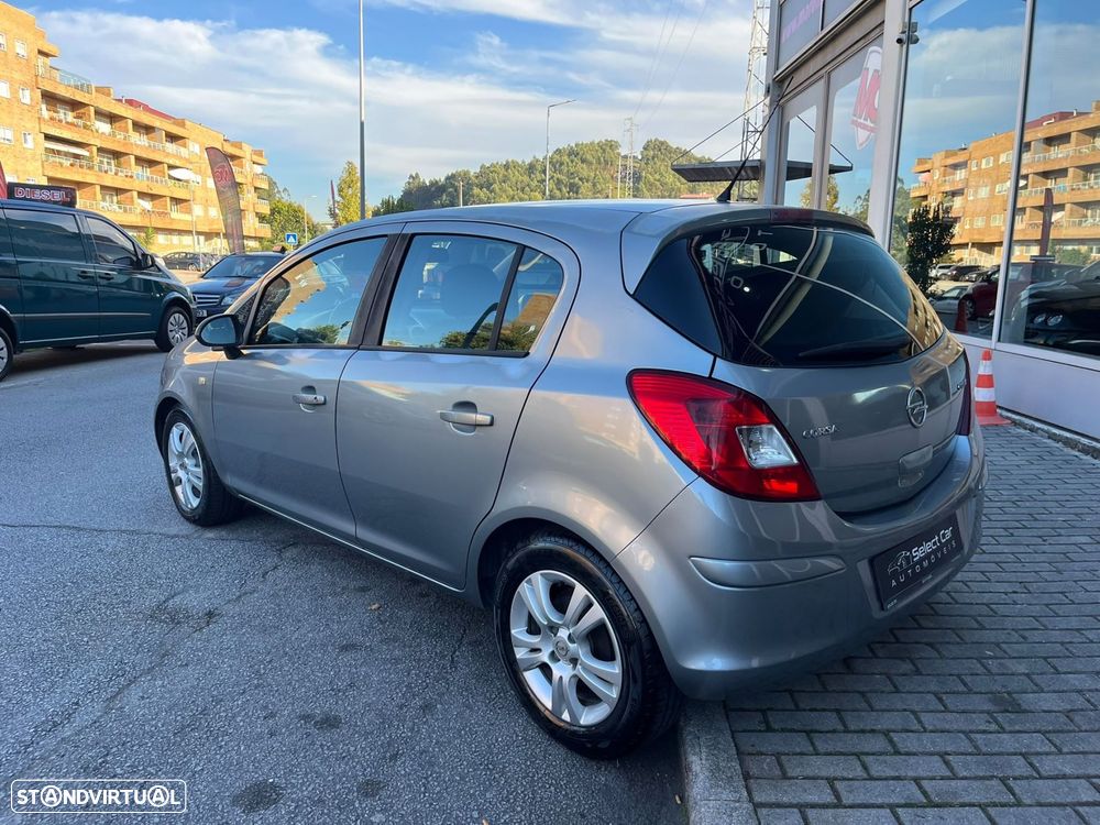 Opel Corsa 2011 photo 4