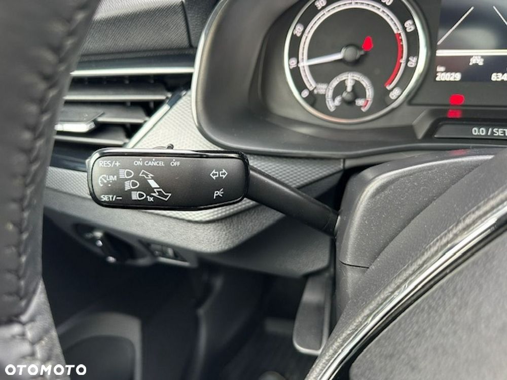 Skoda Kamiq 1.0 TSI Ambition - 34