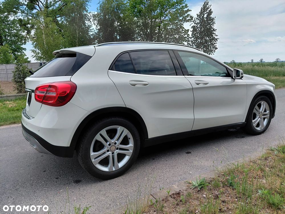 Mercedes-Benz GLA 180 (CDI) d - 16