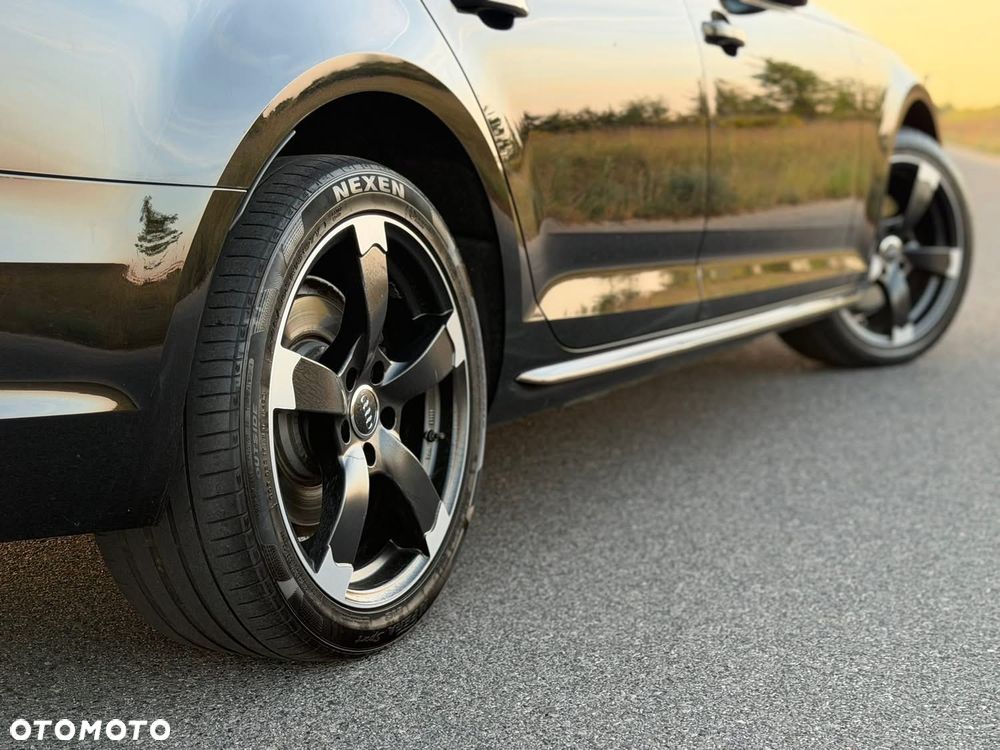 Audi A4 Avant 40 TDI S tronic sport - 24