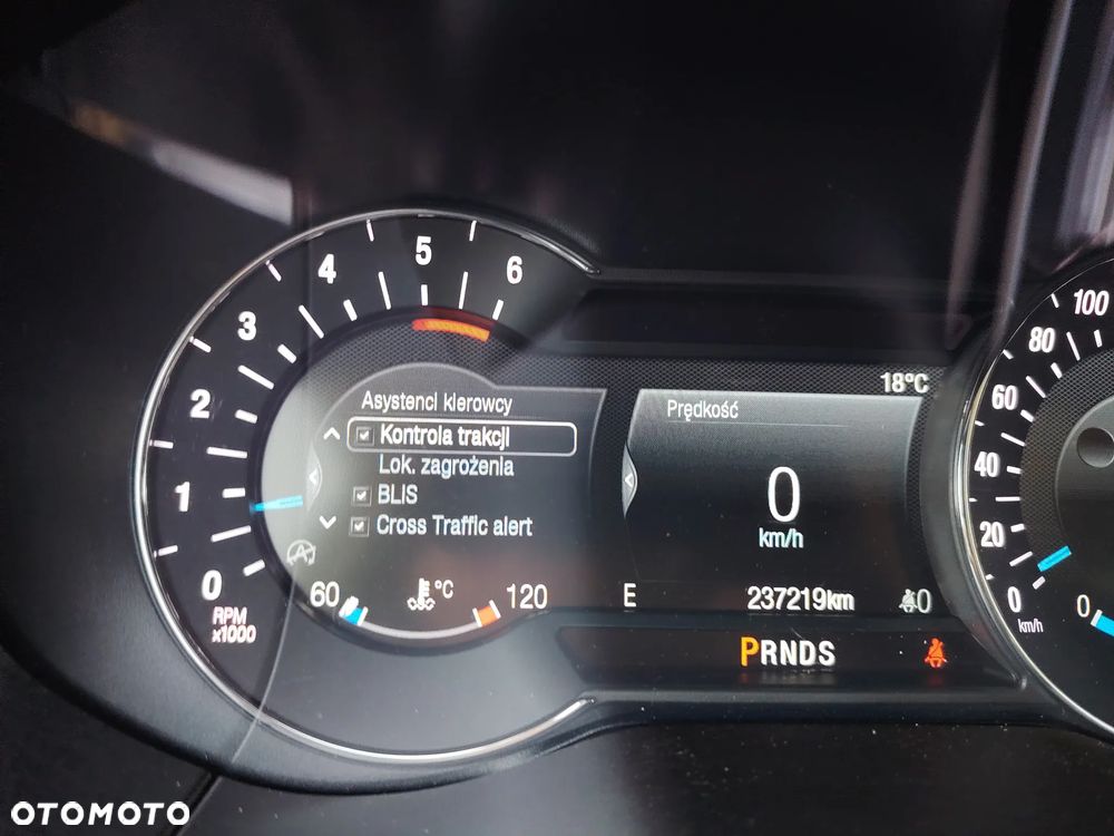 Ford S-Max - 23