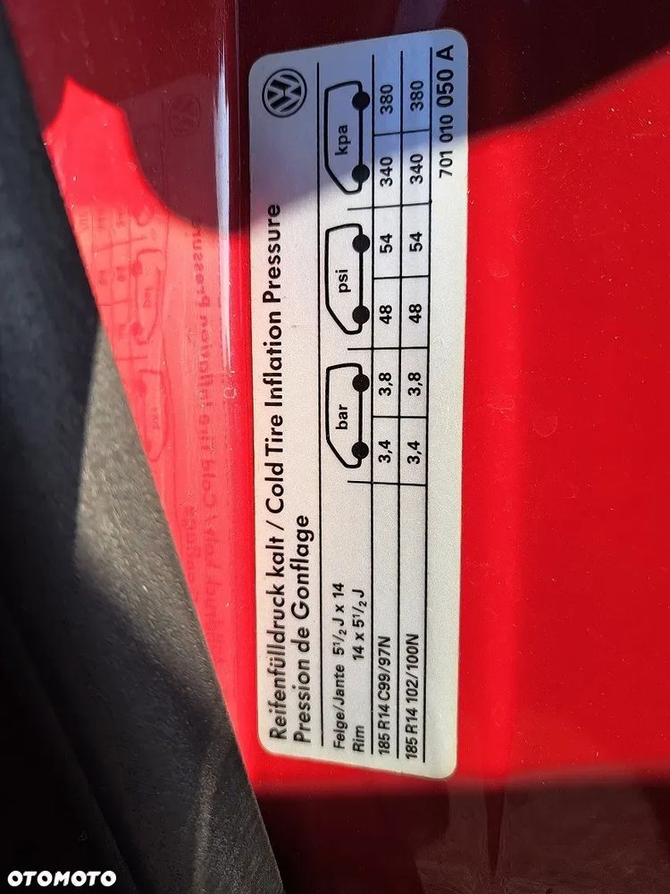 Volkswagen Transporter - 27