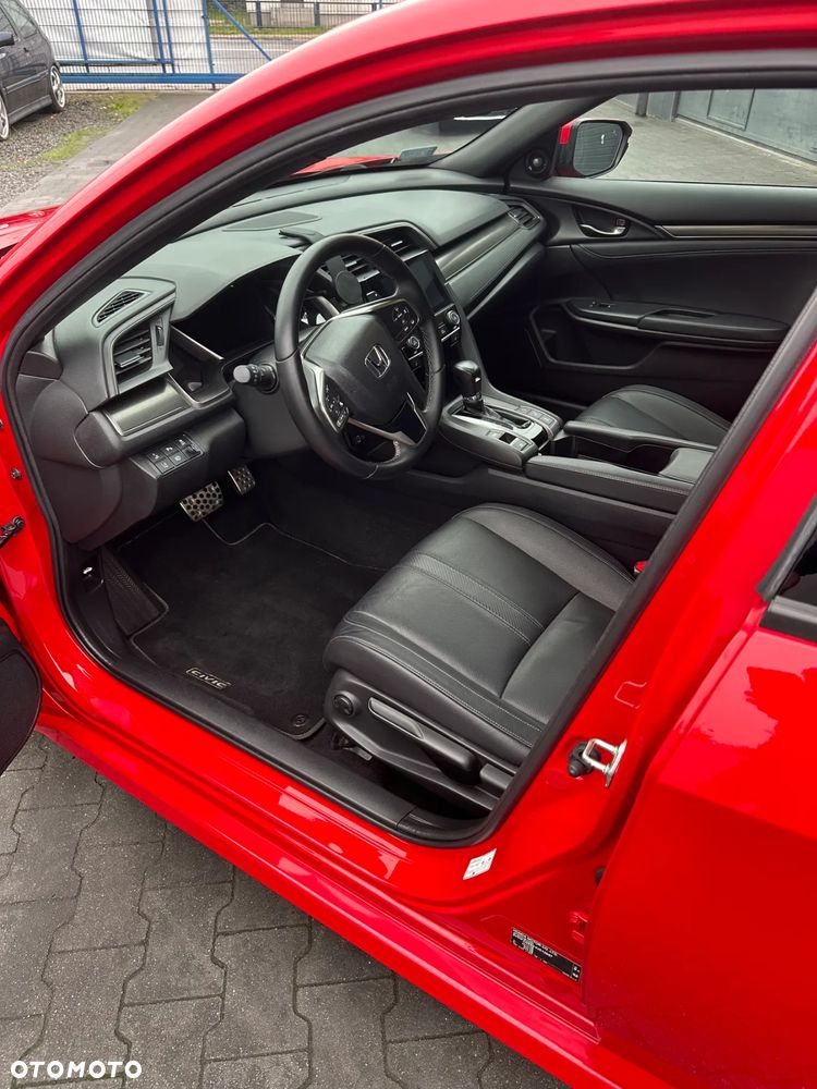Honda Civic 1.0 T Executive Sport Line - 17