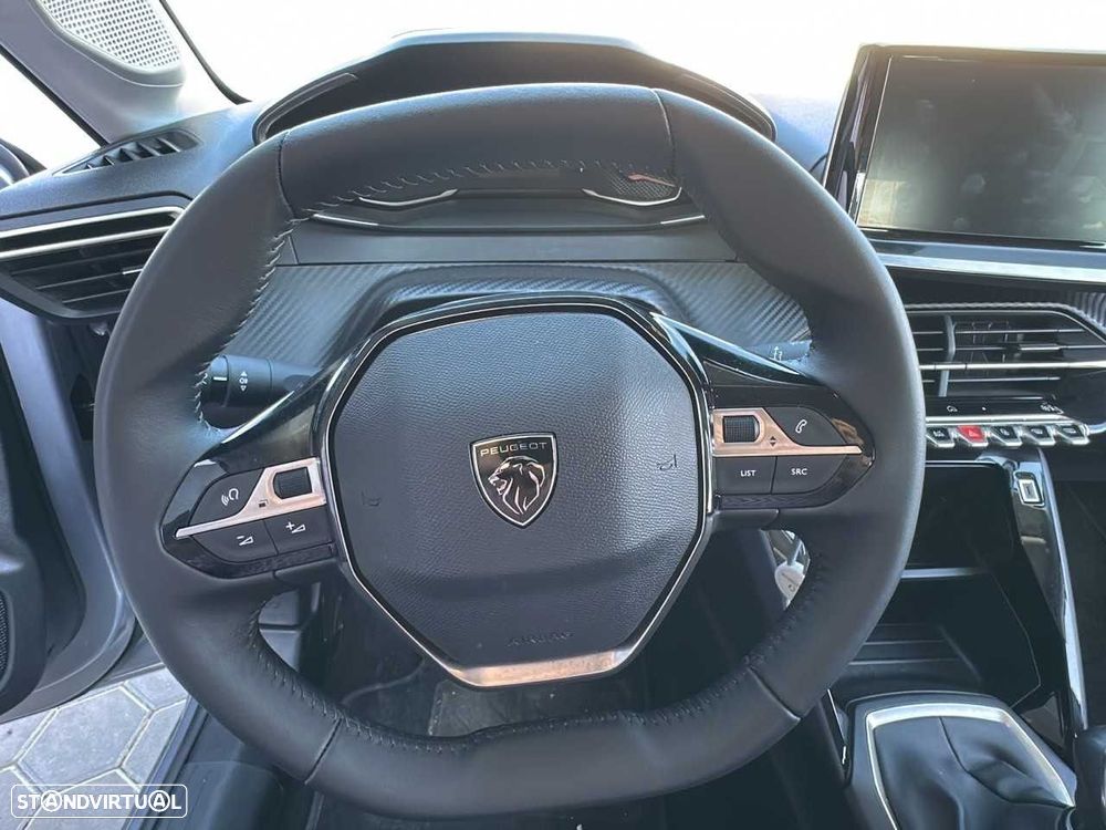 Peugeot 208 1.2 PureTech Active - 13