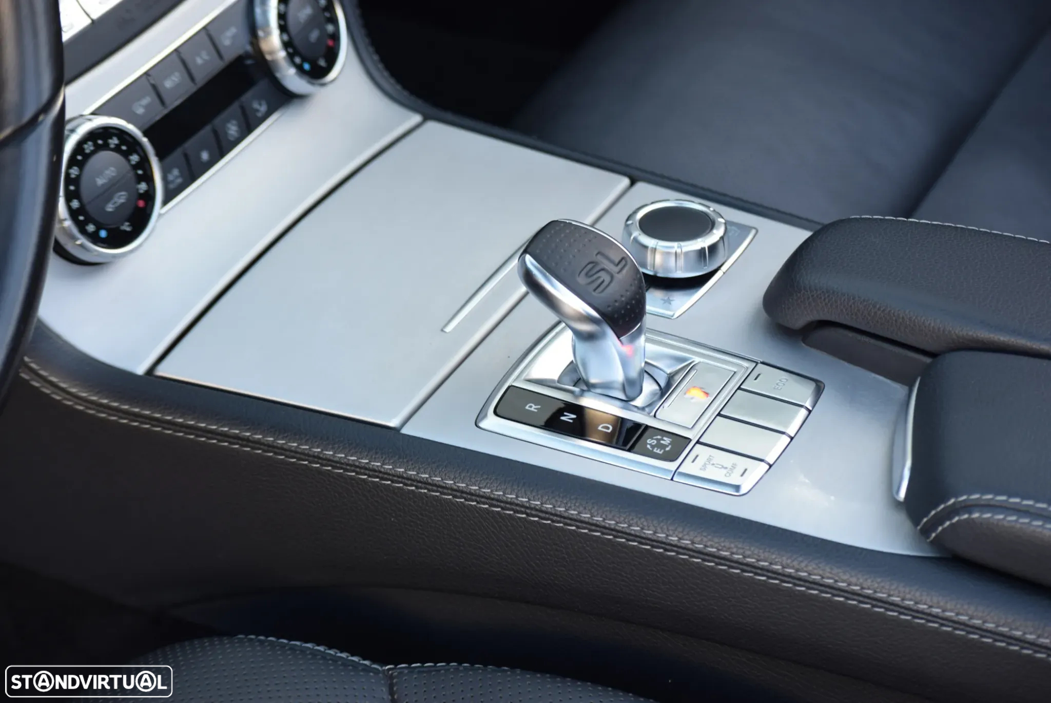 Mercedes-Benz SL 350 - 17