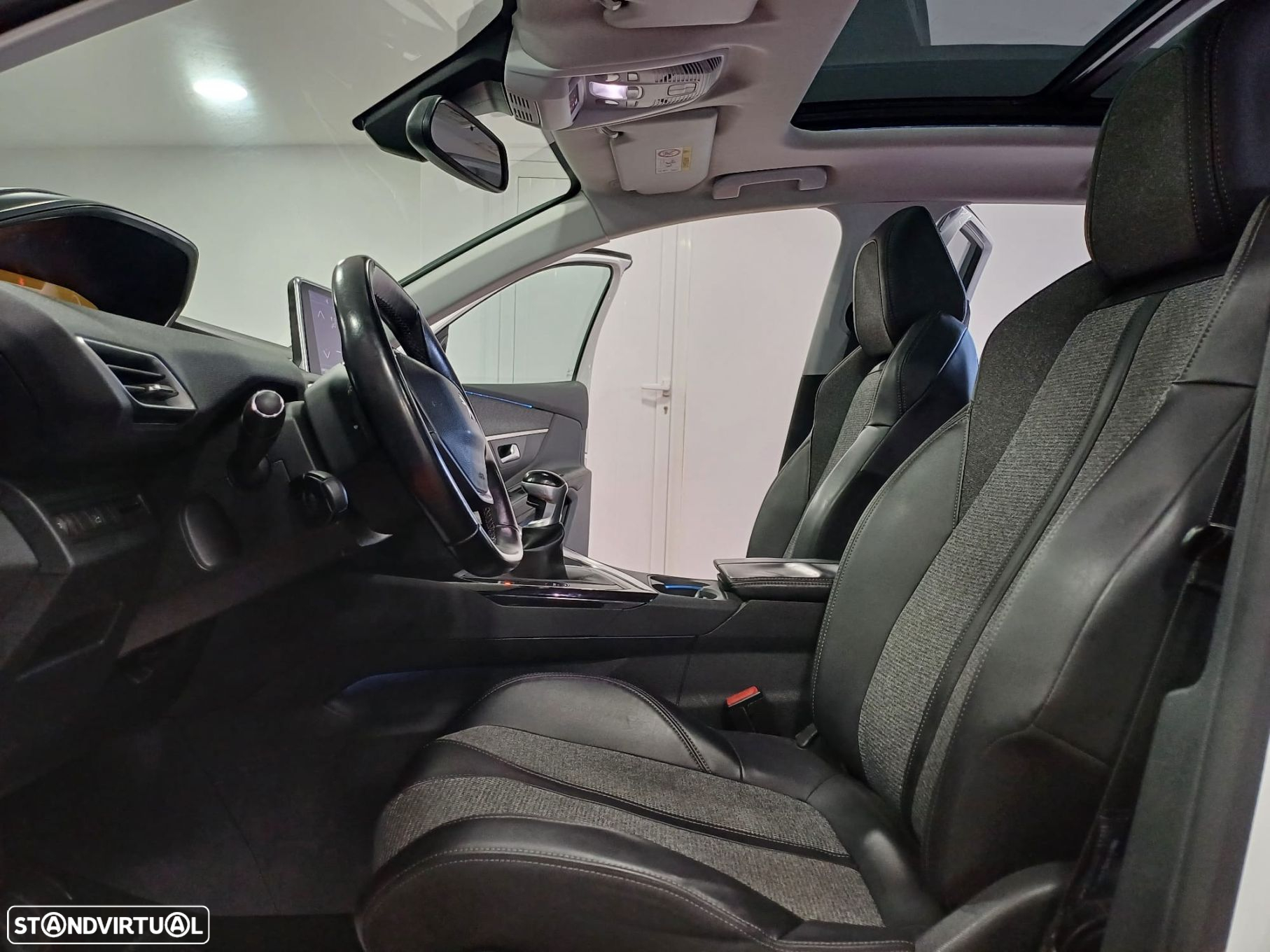 Peugeot 3008 1.2 PureTech Allure - 10