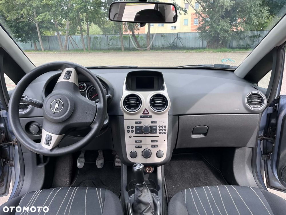 Opel Corsa 1.2 16V Enjoy - 9