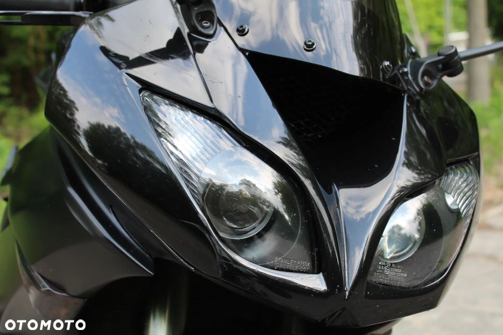 Kawasaki ZXR - 18