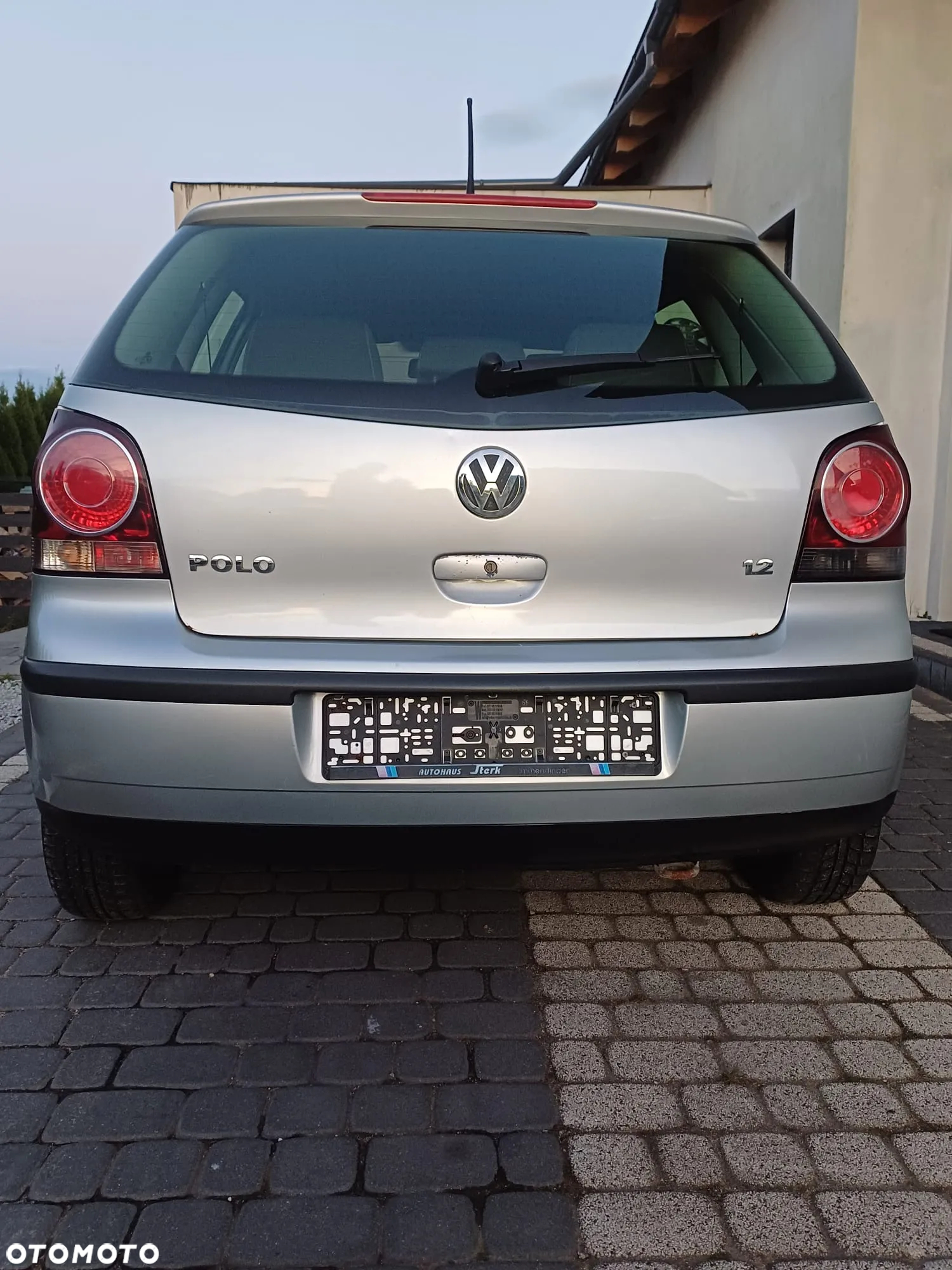Volkswagen Polo - 4