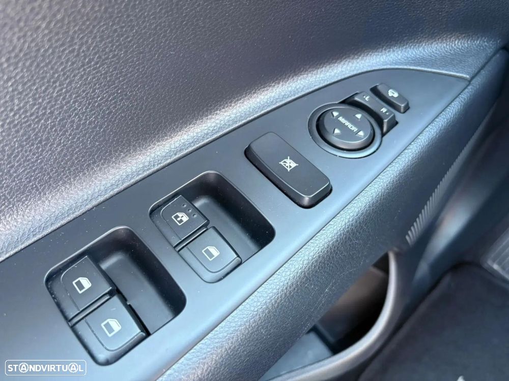 Kia Stonic 1.0 T-GDI Drive - 33